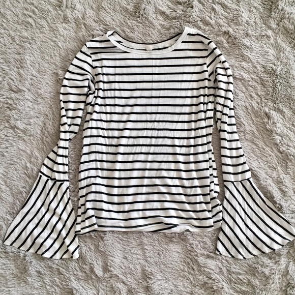 Francesca's Collections Tops - Striped Bell Sleeve Top
